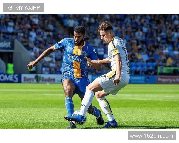 利兹联与瓦伦西亚激战正酣谁将赢得这场精彩对决