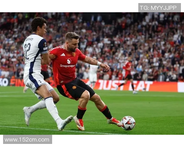 曼联与热刺激战全场精彩录像回放尽在此处不容错过 曼联与热刺激战全场精彩录像回放尽在此处不容错过