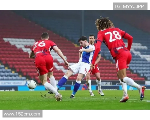 罗瑟汉姆主场迎战谢菲尔德期待精彩对决与球队表现提升 罗瑟汉姆主场迎战谢菲尔德期待精彩对决与球队表现提升