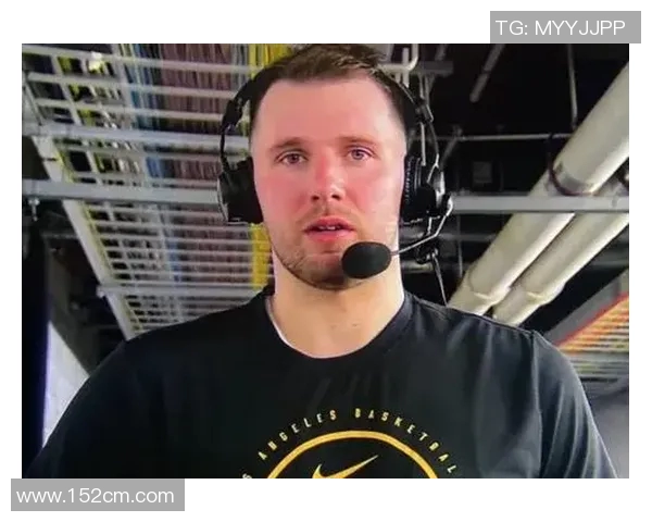 东契奇狂砍73分刷新现役最高分纪录独行侠成功终结太阳队11连胜之旅